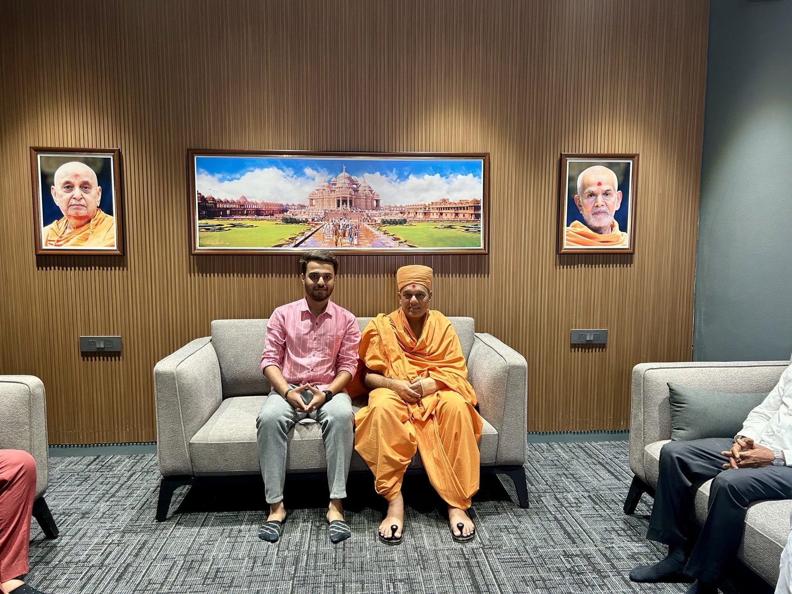 Rohit Bhagwani seeking blessings ahead of a project launch